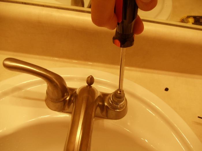 Faucet leaky fix drip dripping plip Faucet leaky fix drip dripping plip