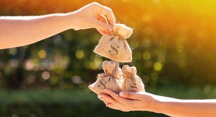 How to Negotiate a Salary: 5 Tips for Getting the Pay You Deserve