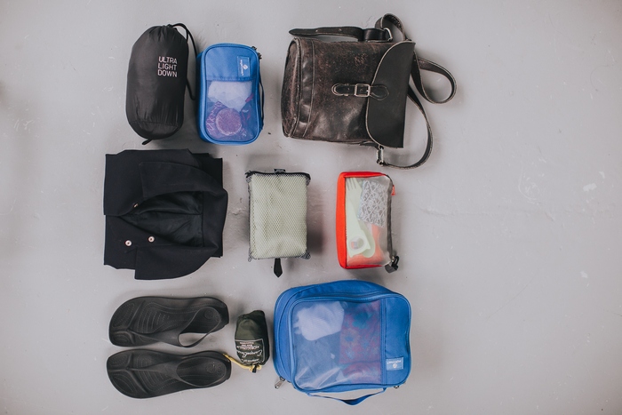 How to Pack Light: 10 Tips for Minimalist Packing