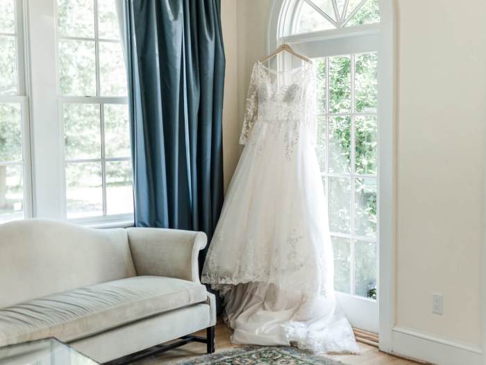 How to Plan a Wedding on a ,000 Budget