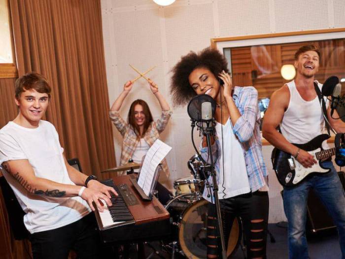 How to Start a Band: 5 Steps to Forming a Successful Band